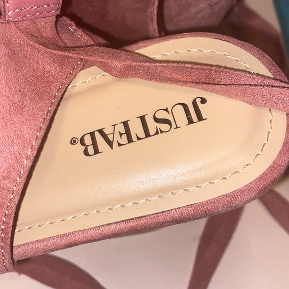 Pink Mauve Just Fab Lace Wedges - Picture 4 of 6